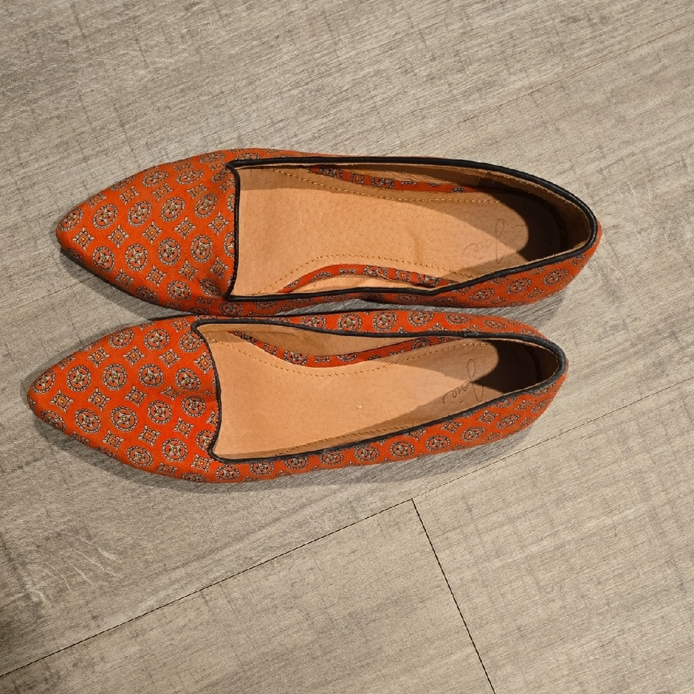 Joie Red/ Blood Orange Patterned Smoking Flats Sz 37